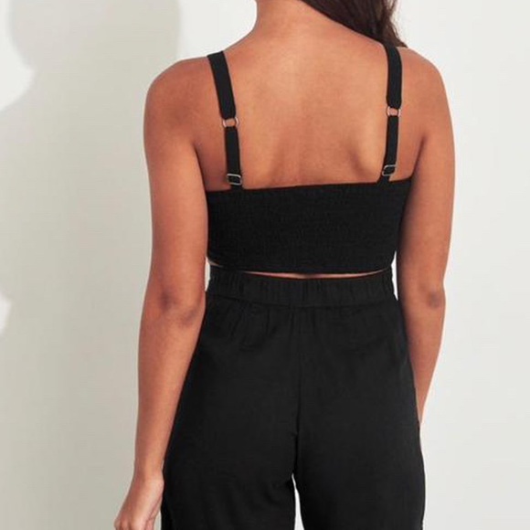 Black tie front crop tank🖤🖤🖤 - Picture 3 of 3